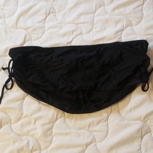 Liz Lange Maternity black swim suit skirt bottom